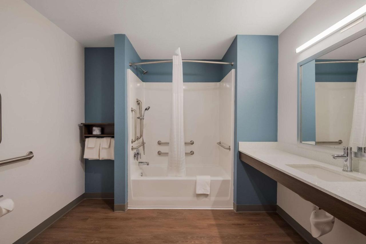 Woodspring Suites Bellflower - Los Angeles Exterior photo