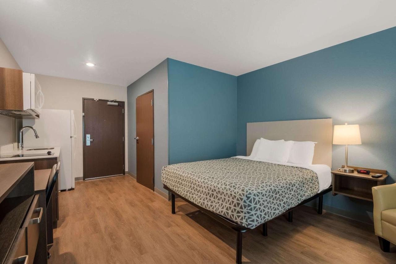 Woodspring Suites Bellflower - Los Angeles Exterior photo